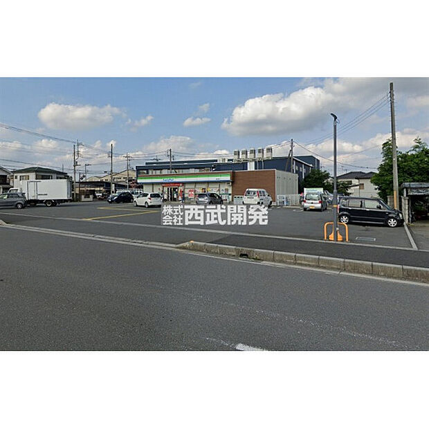 ファミリーマート飯能双柳店