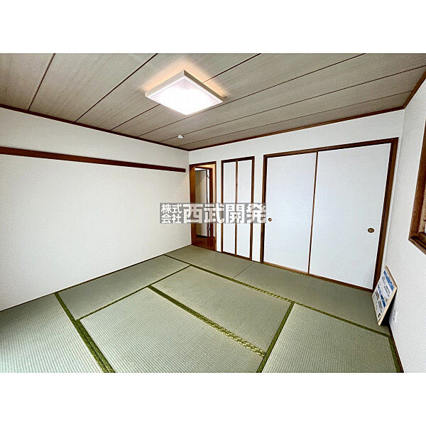 室内を拡大表示