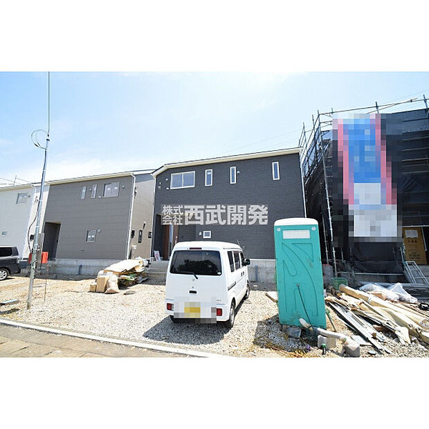 販売現地