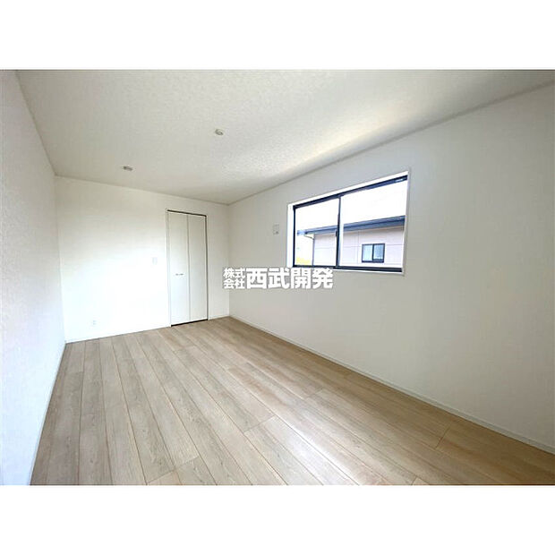 洋室8．2帖＋ウォークインクローゼット