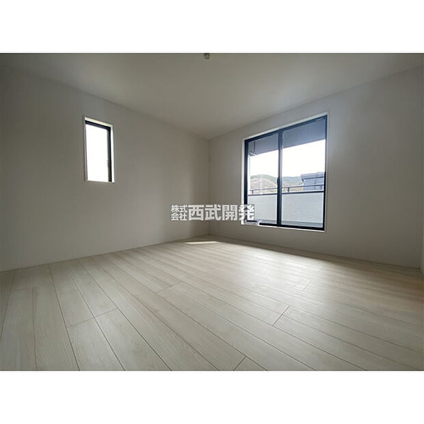 2階洋室8帖