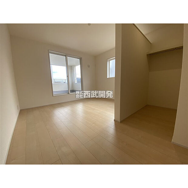 2階洋室7．5帖＋ウォークインクローゼット