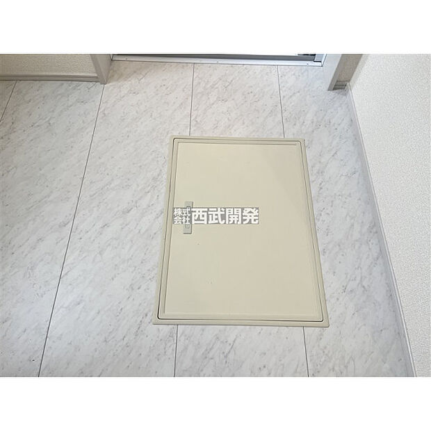 洗面室床下収納庫