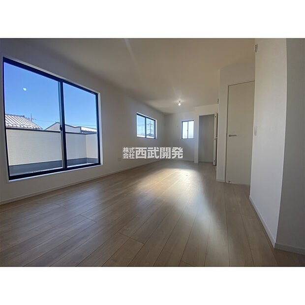 2階洋室13．7帖／可変型間仕切り