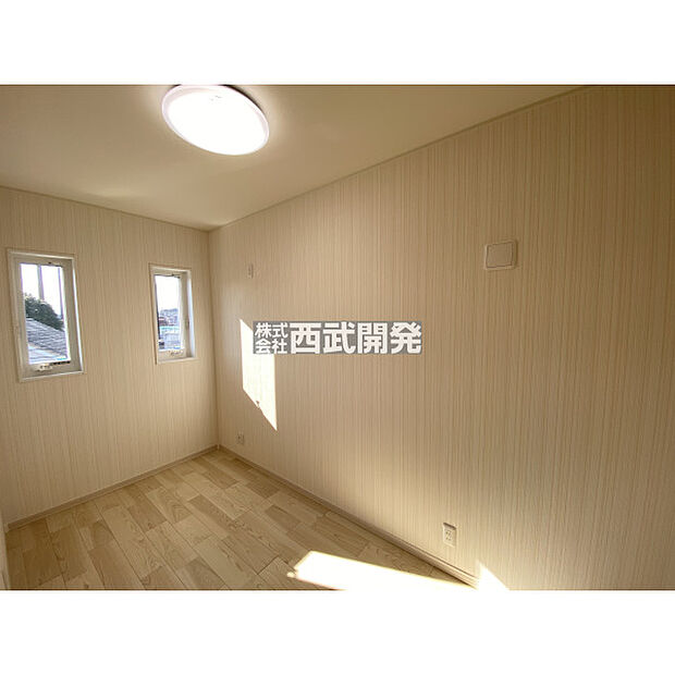 2階4帖洋室