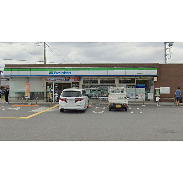 ファミリーマート