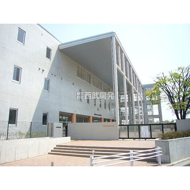 新明小学校
