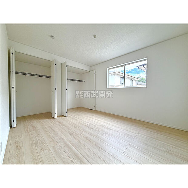 洋室7.7帖