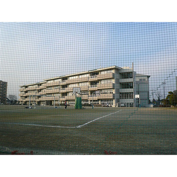 霞ヶ関北小学校