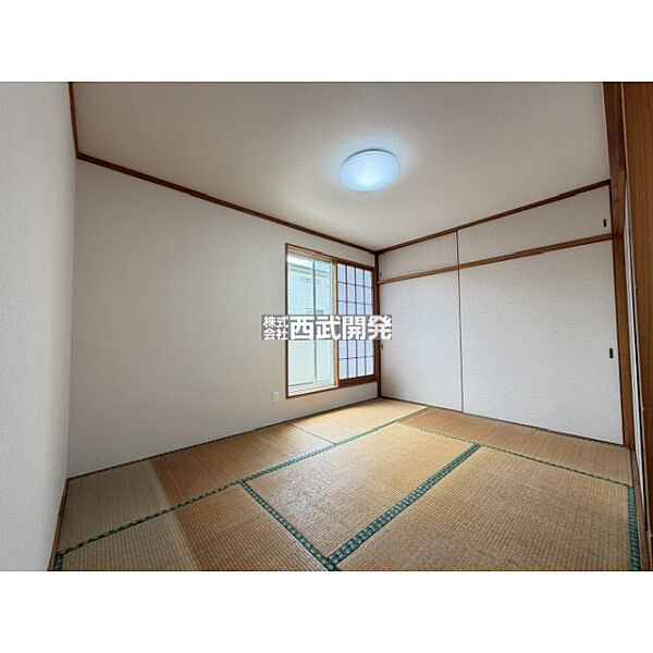 照明器具などは価格に含まれておりません