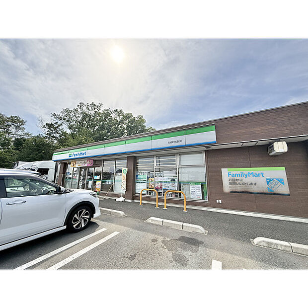 ファミリーマート川越中台通り店