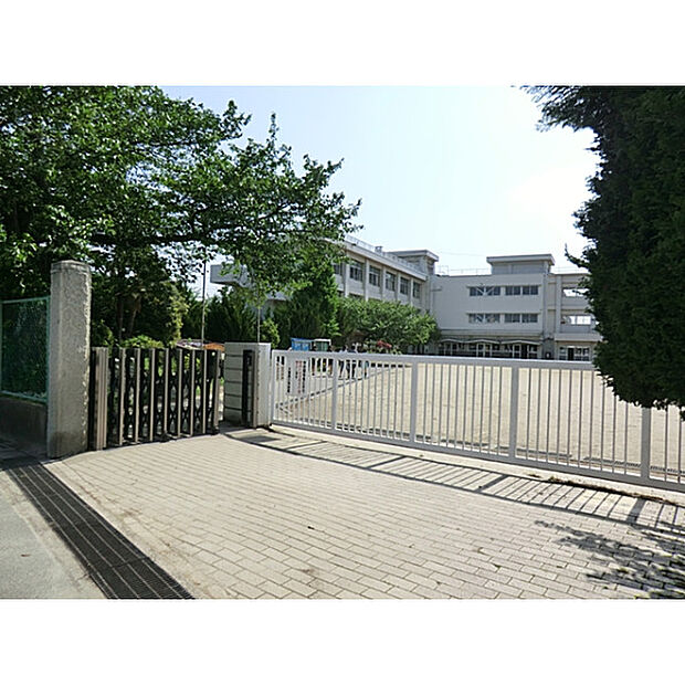 川越市立大東西小学校