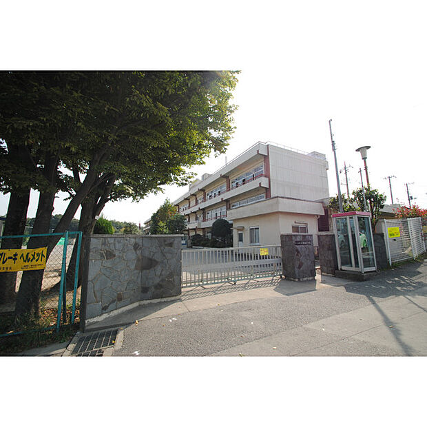 大宮西小学校