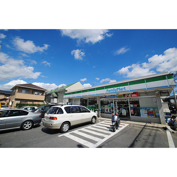 ファミリーマート