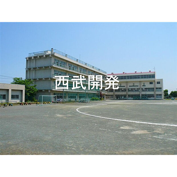 今成小学校