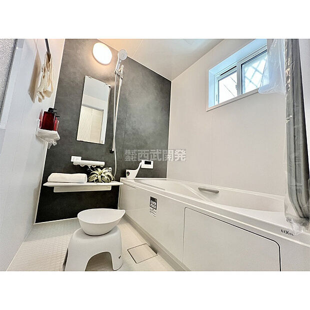 配置してある家具や小物は参考展示の為売買物件に含まれません。