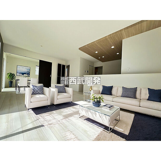 配置してある家具や小物はCGによるイメージです。