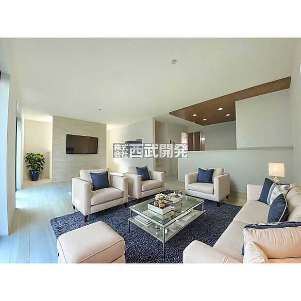 配置してある家具や小物はCGによるイメージです。