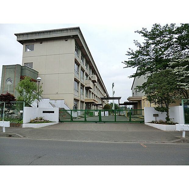 川越市立広谷小学校