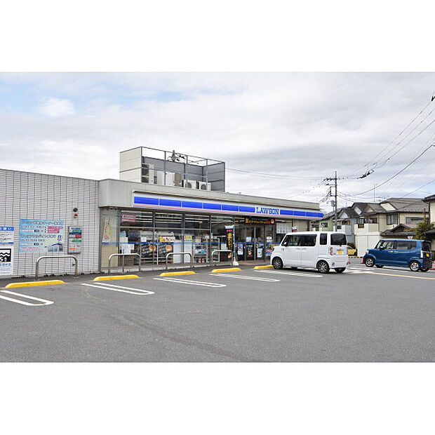 ローソン川島上伊草店