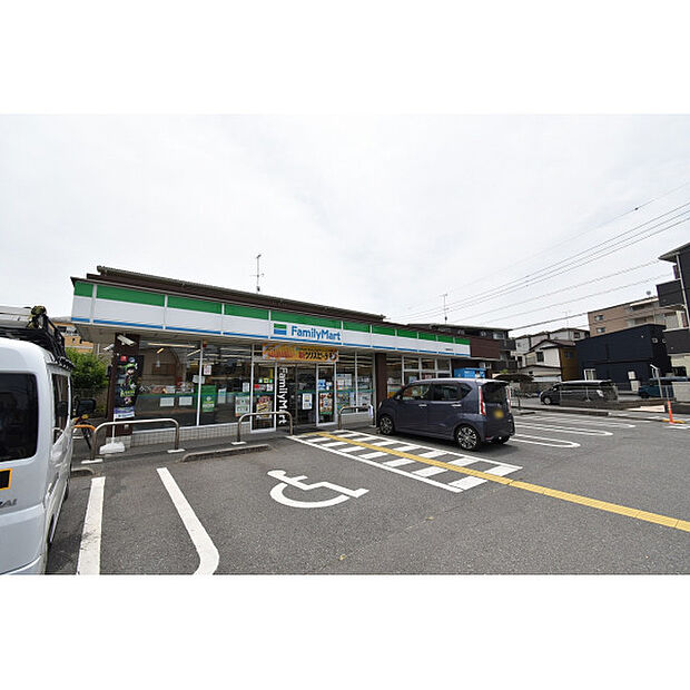 ファミリーマート