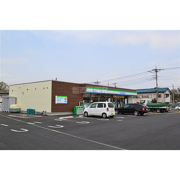 ファミリーマート坂戸中小坂南店