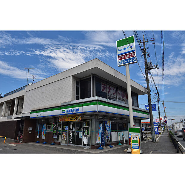 ファミリーマート