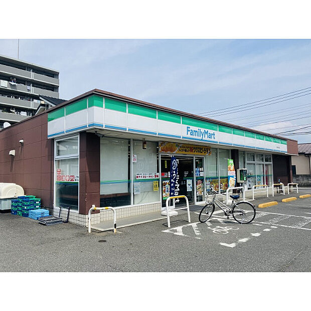 ファミリーマート川越砂新田店