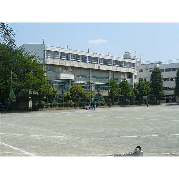 大塚小学校