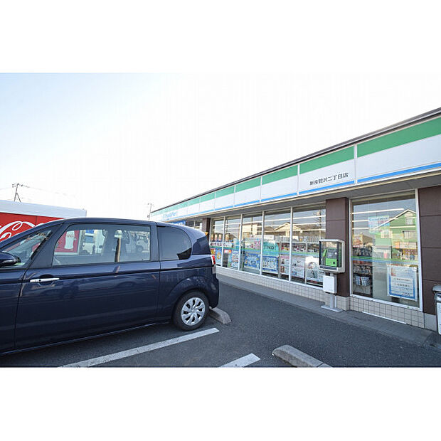 ファミリーマート新座菅沢2丁目店