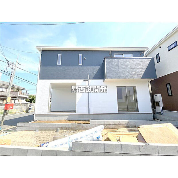 【現地全景】建物完成につき、実際のお部屋をごゆっくりご見学いただけます。ご都合はいかがでしょうか?