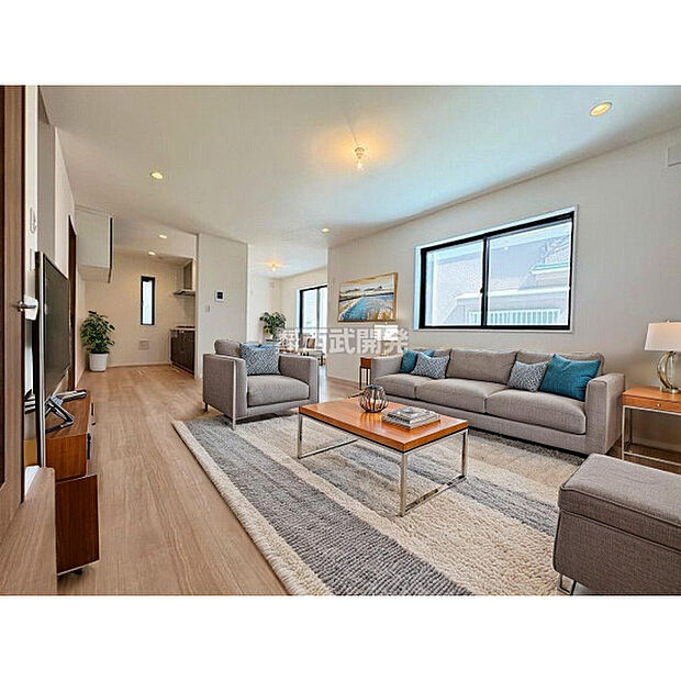 配置してある家具や小物はCGによるイメージです。