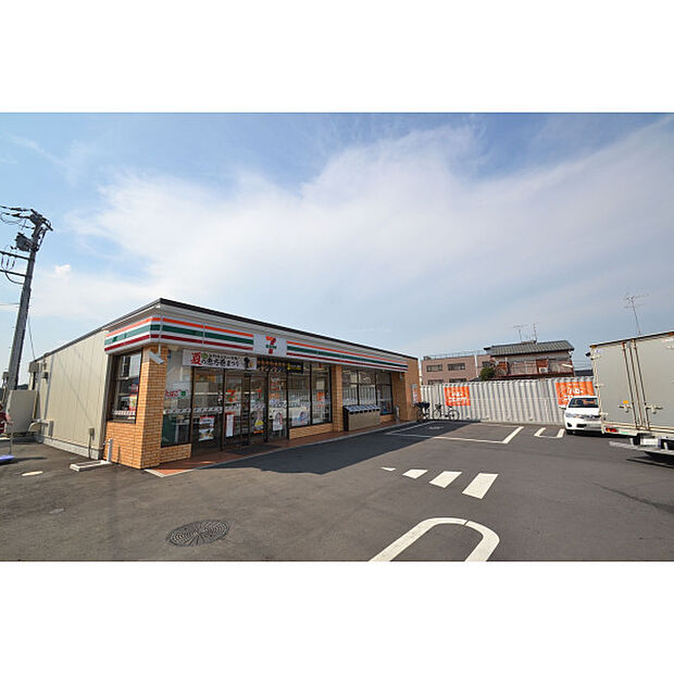 セブンイレブン畑中東店