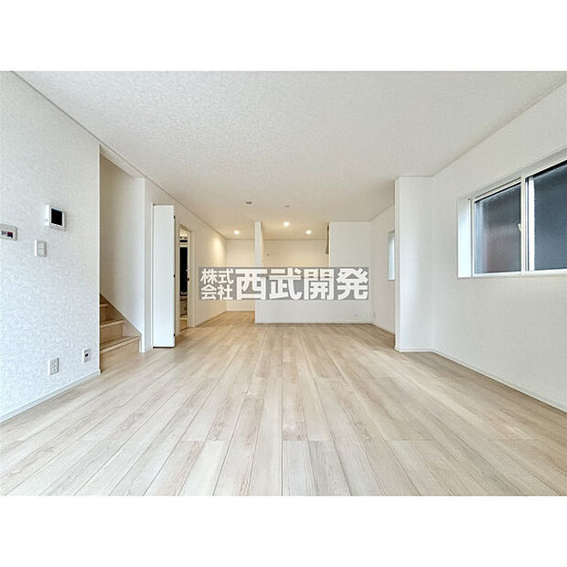 家族団らんの時間が増えそうなゆとりの広さのあるLDKです。