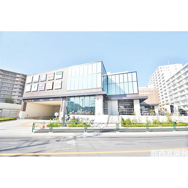 フレスポひばりが丘店