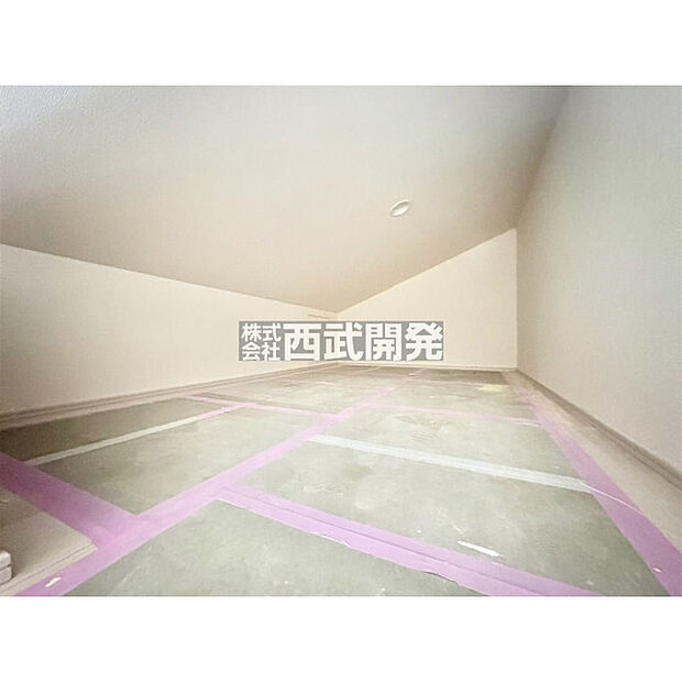 小屋裏収納