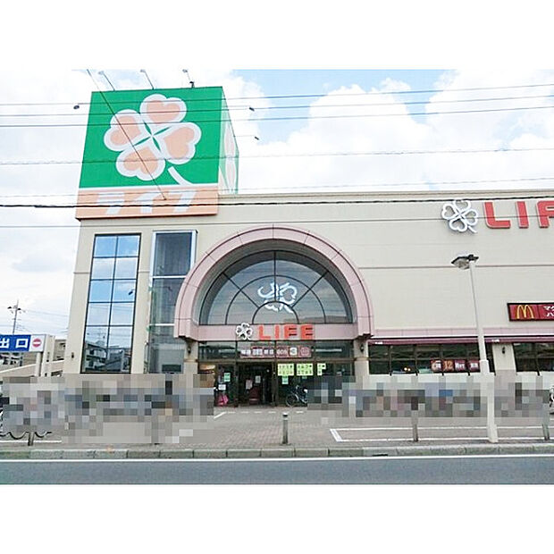 ライフ新座店