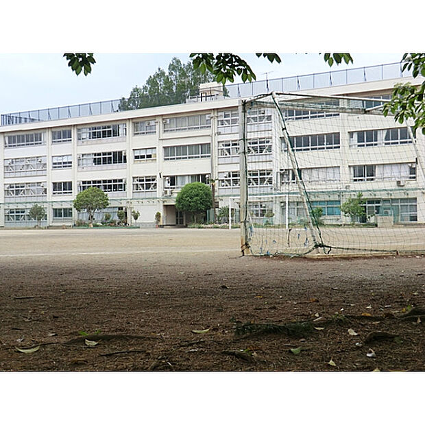 東久留米市立西中学校
