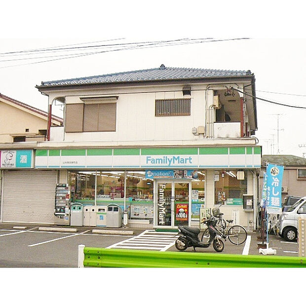 ファミリーマート西東京泉町店