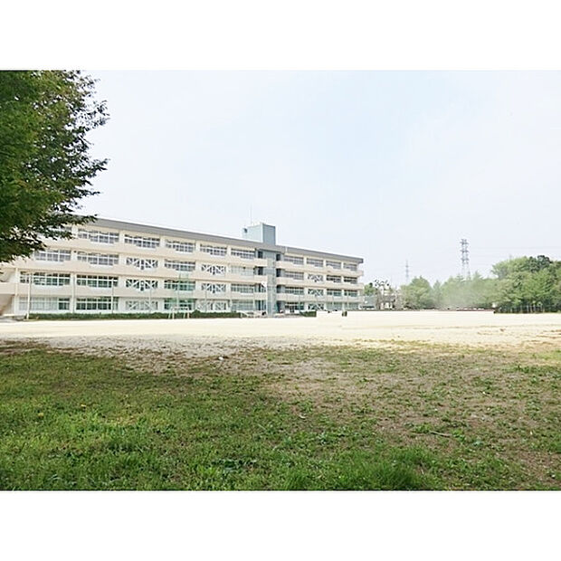 新座市立第六中学校