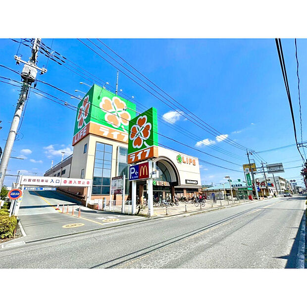 ライフ新座店