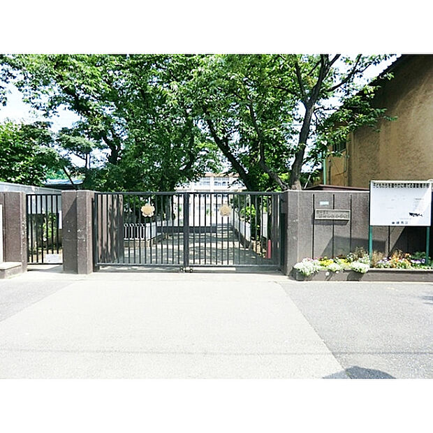 練馬区立石神井西小学校