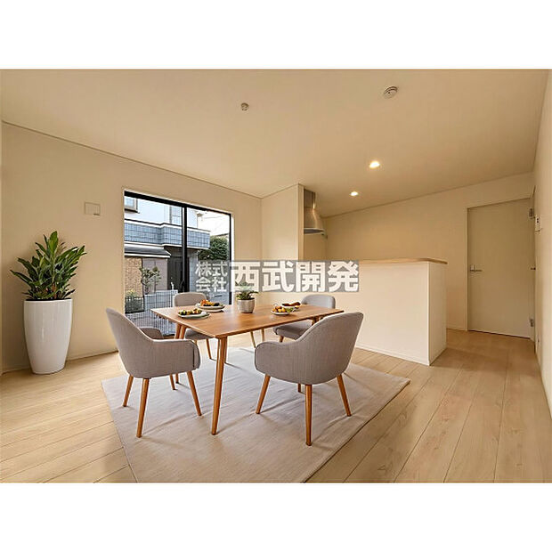 配置してある家具や小物はCGによるイメージです