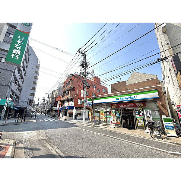 ファミリーマートひばりヶ丘一丁目店