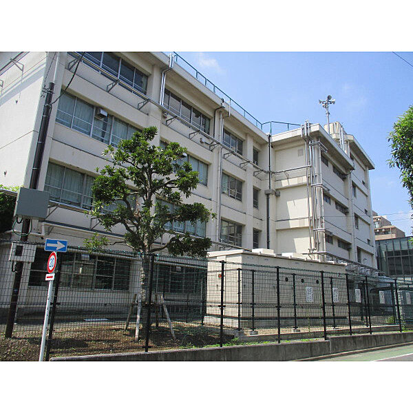 練馬区立石神井東中学校