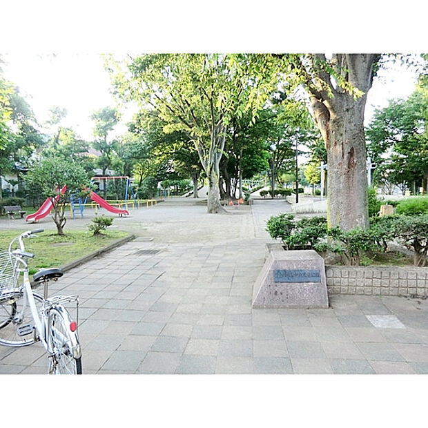 西大泉中央児童公園