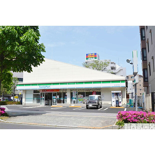 ファミリーマート東久留米本町店