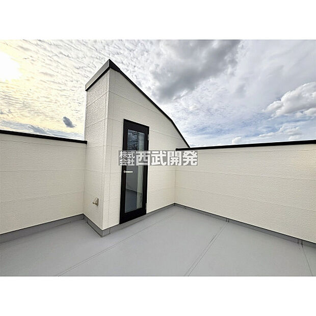 ルーフバルコニー