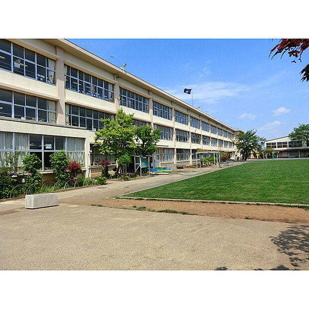 第四小学校