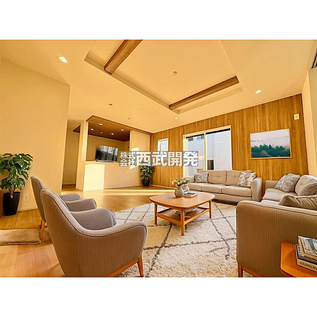 配置してある家具や小物はCGによるイメージです